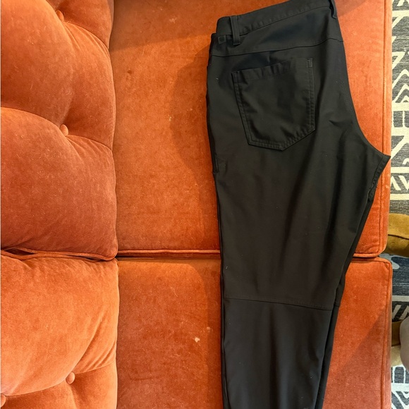 Lululemon ABC Slim Black Casual Pants - Picture 1 of 4